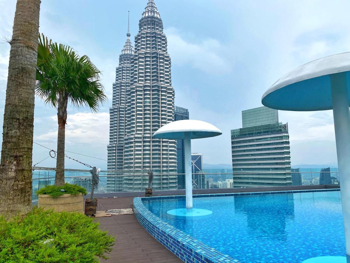 Sky Suites At Klcc By Like Home Куала-Лумпур Экстерьер фото