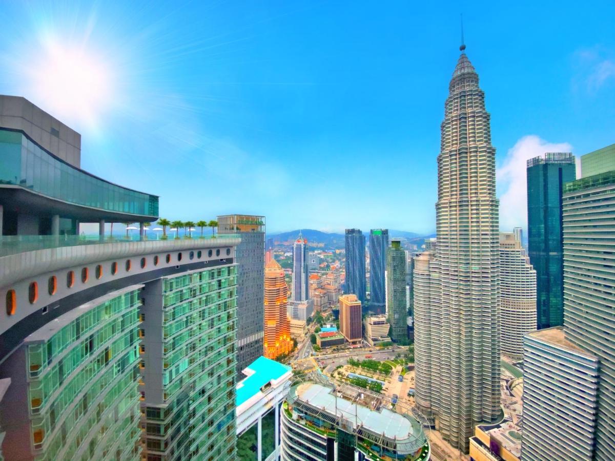 Sky Suites At Klcc By Like Home Куала-Лумпур Экстерьер фото